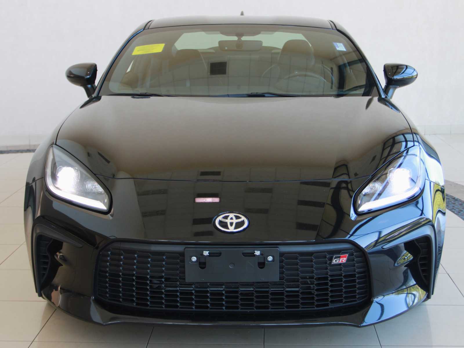 used 2023 Toyota GR86 car, priced at $31,998