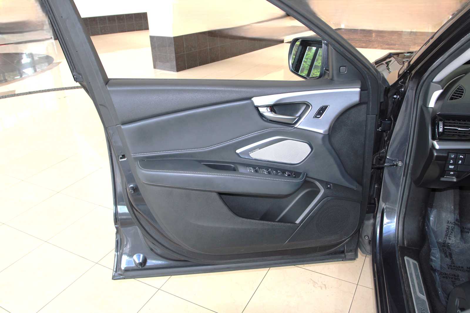 used 2020 Acura RDX car, priced at $29,998