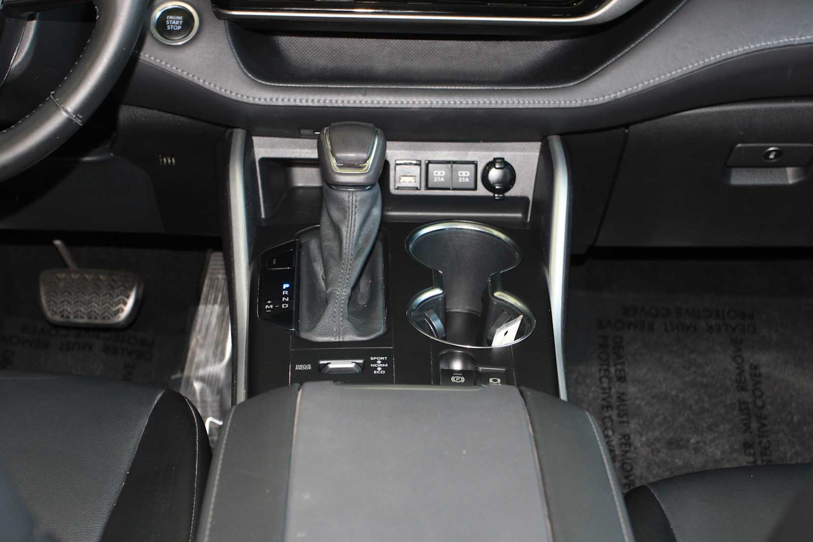 used 2021 Toyota Highlander car, priced at $28,998