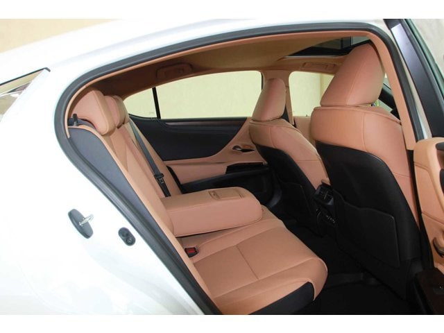 new 2025 Lexus ES car, priced at $52,129