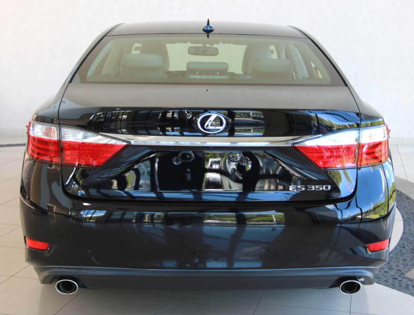 used 2013 Lexus ES 350 car, priced at $17,998