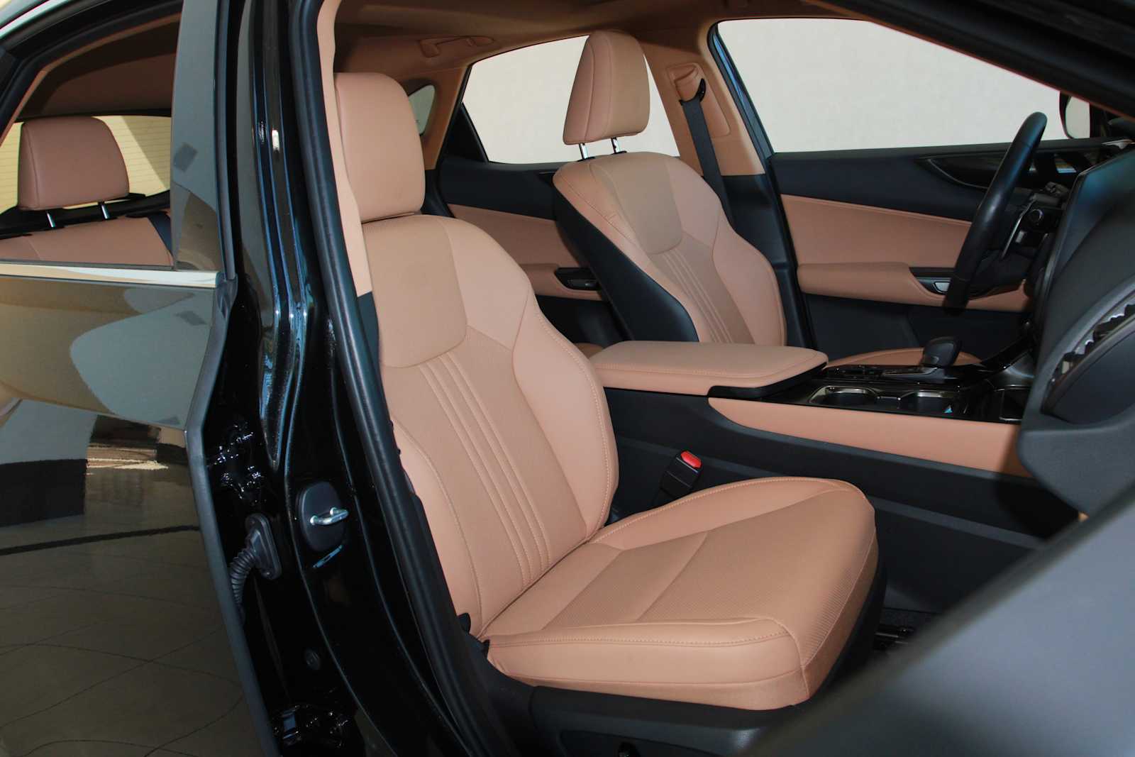 used 2025 Lexus NX 350 car, priced at $45,998