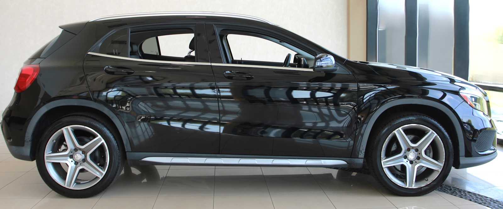 used 2015 Mercedes-Benz GLA 250 car, priced at $14,798