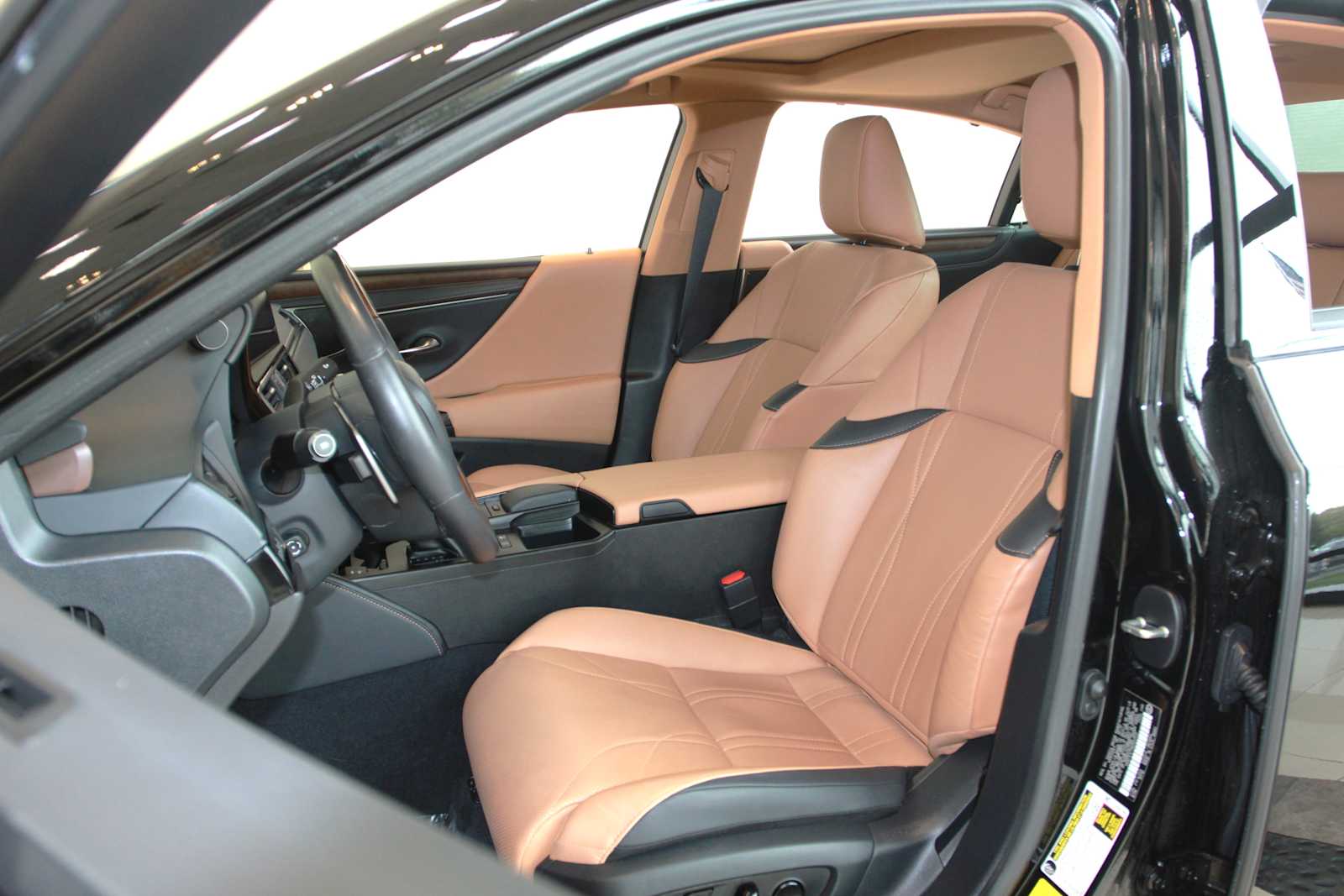 used 2022 Lexus ES 300h car, priced at $39,998