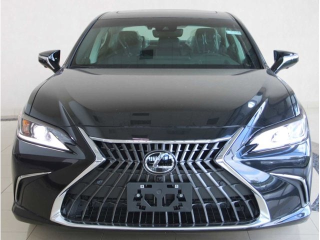 new 2025 Lexus ES 300h car, priced at $54,019