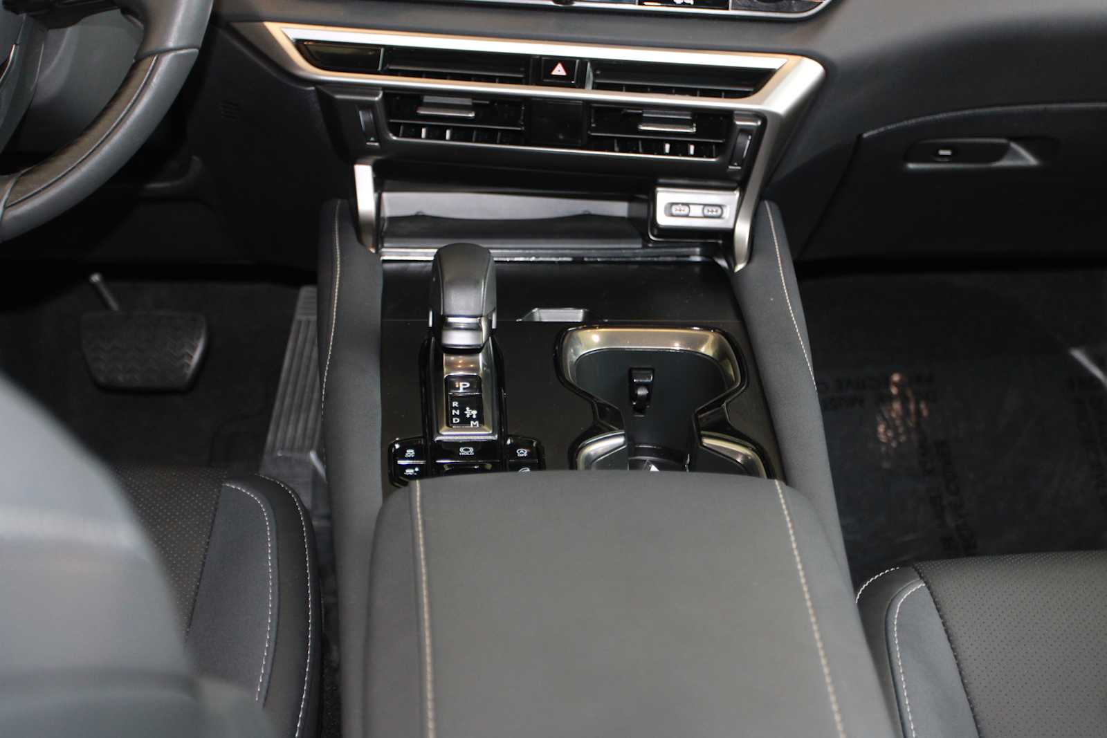 used 2024 Lexus RX 350 car, priced at $52,998