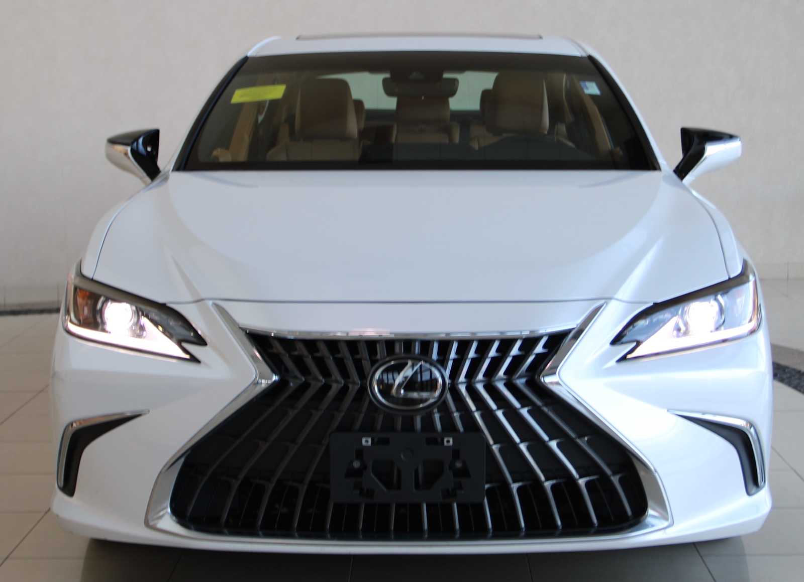 used 2022 Lexus ES 350 car, priced at $34,898