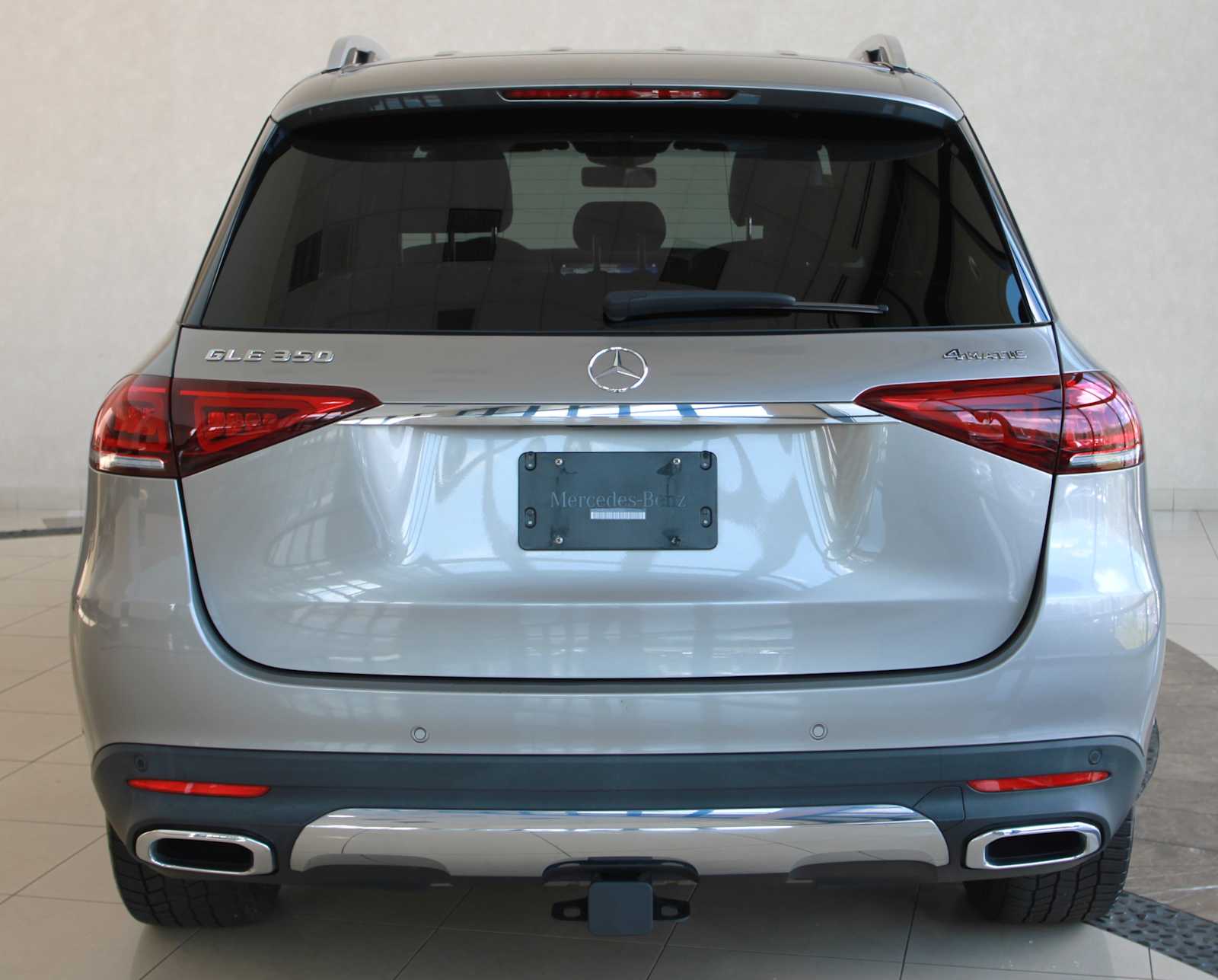 used 2020 Mercedes-Benz GLE 350 car, priced at $29,798