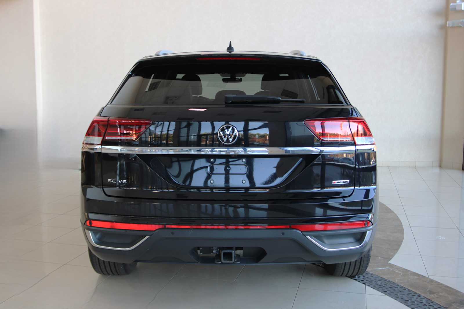 used 2020 Volkswagen Atlas Cross Sport car, priced at $24,998