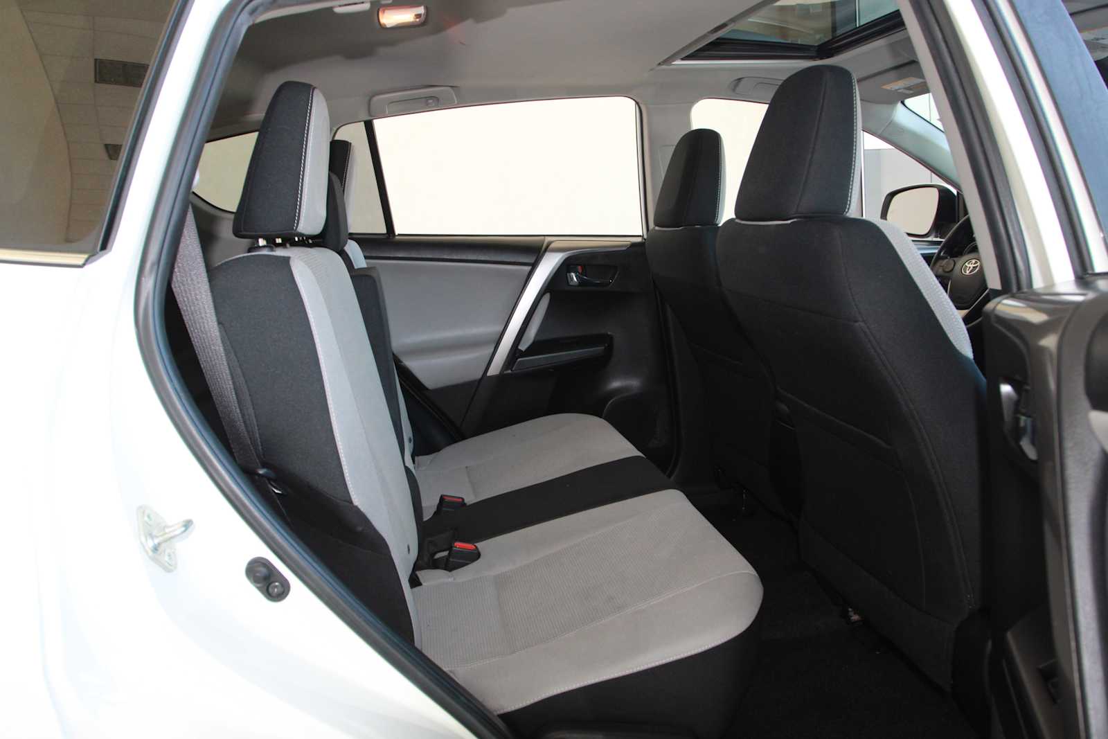 used 2018 Toyota RAV4 car, priced at $22,998