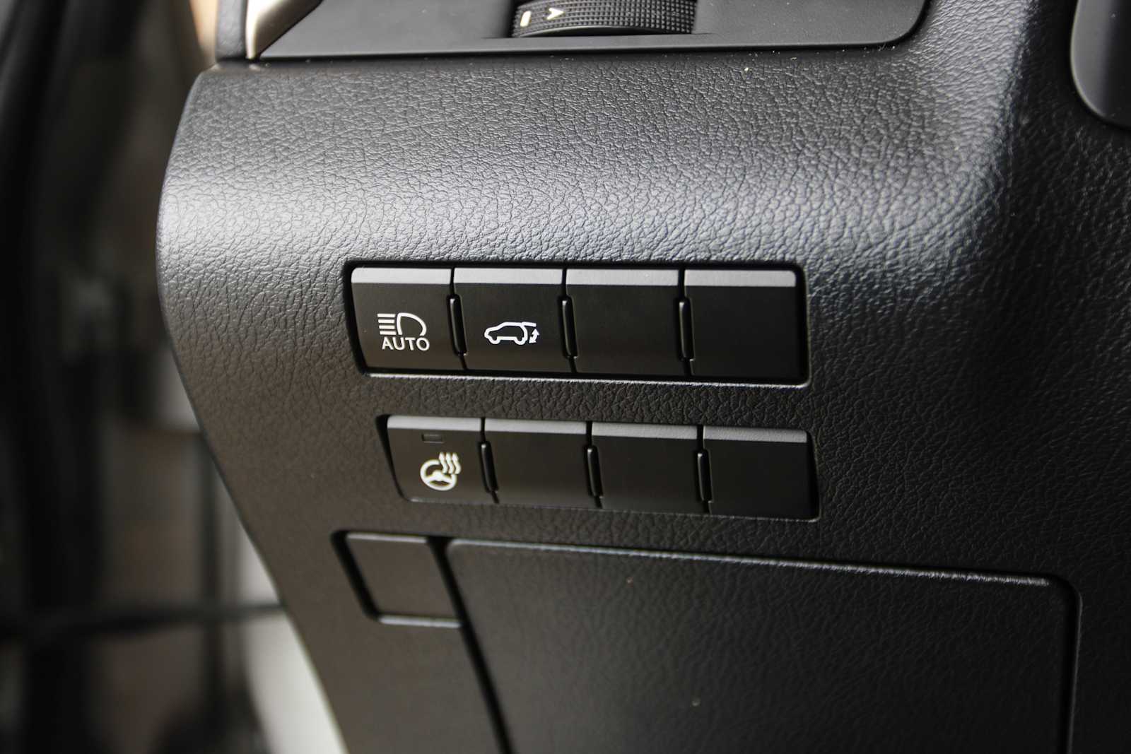 used 2021 Lexus RX 350L car, priced at $42,998