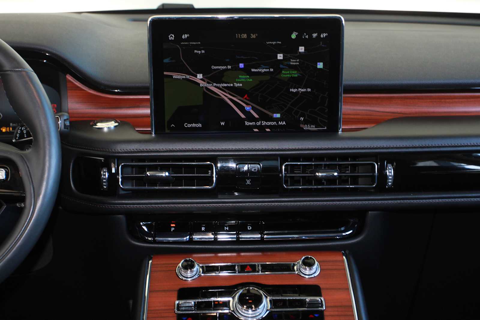 used 2023 Lincoln Aviator car, priced at $47,998