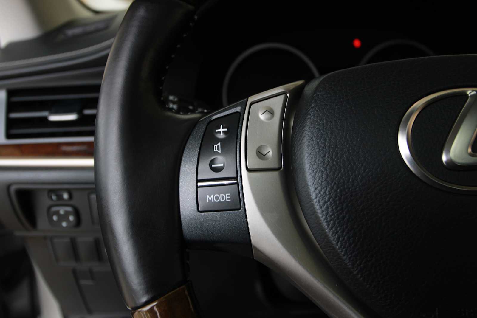 used 2015 Lexus ES 350 car, priced at $14,998