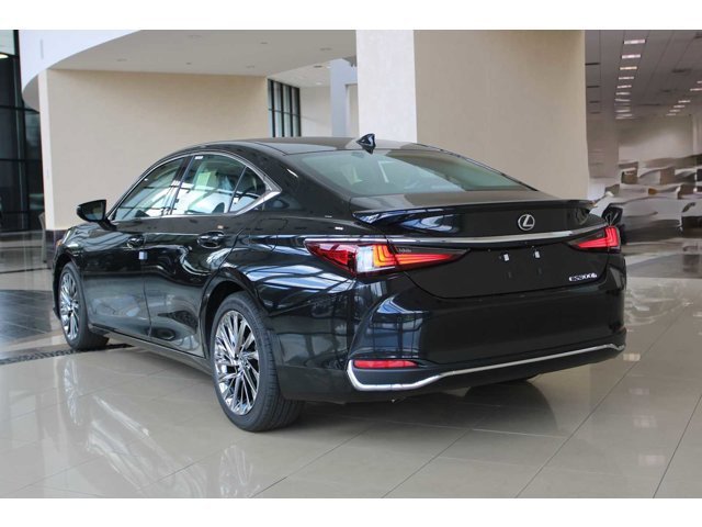 new 2025 Lexus ES 300h car, priced at $54,019