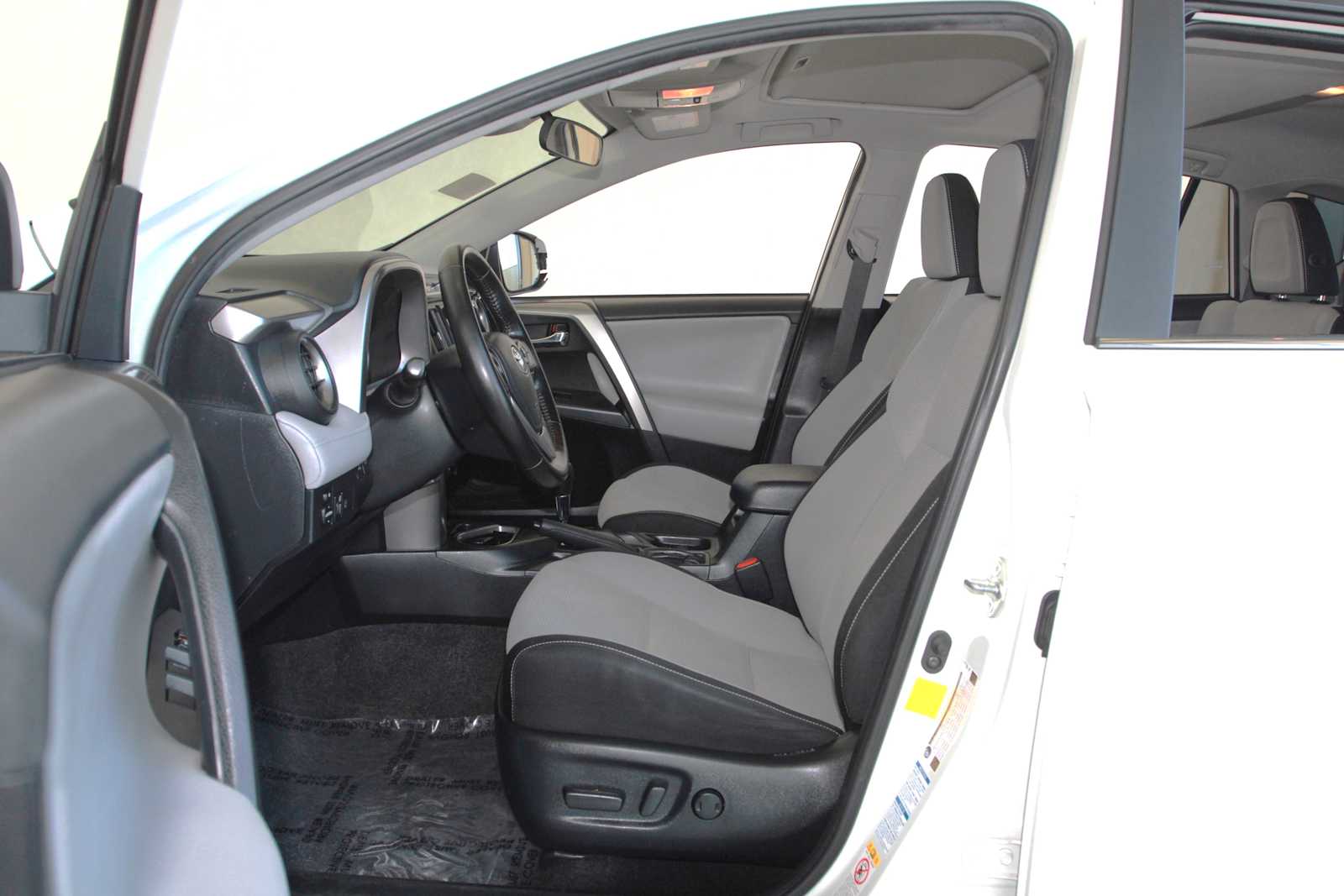 used 2018 Toyota RAV4 car, priced at $22,998
