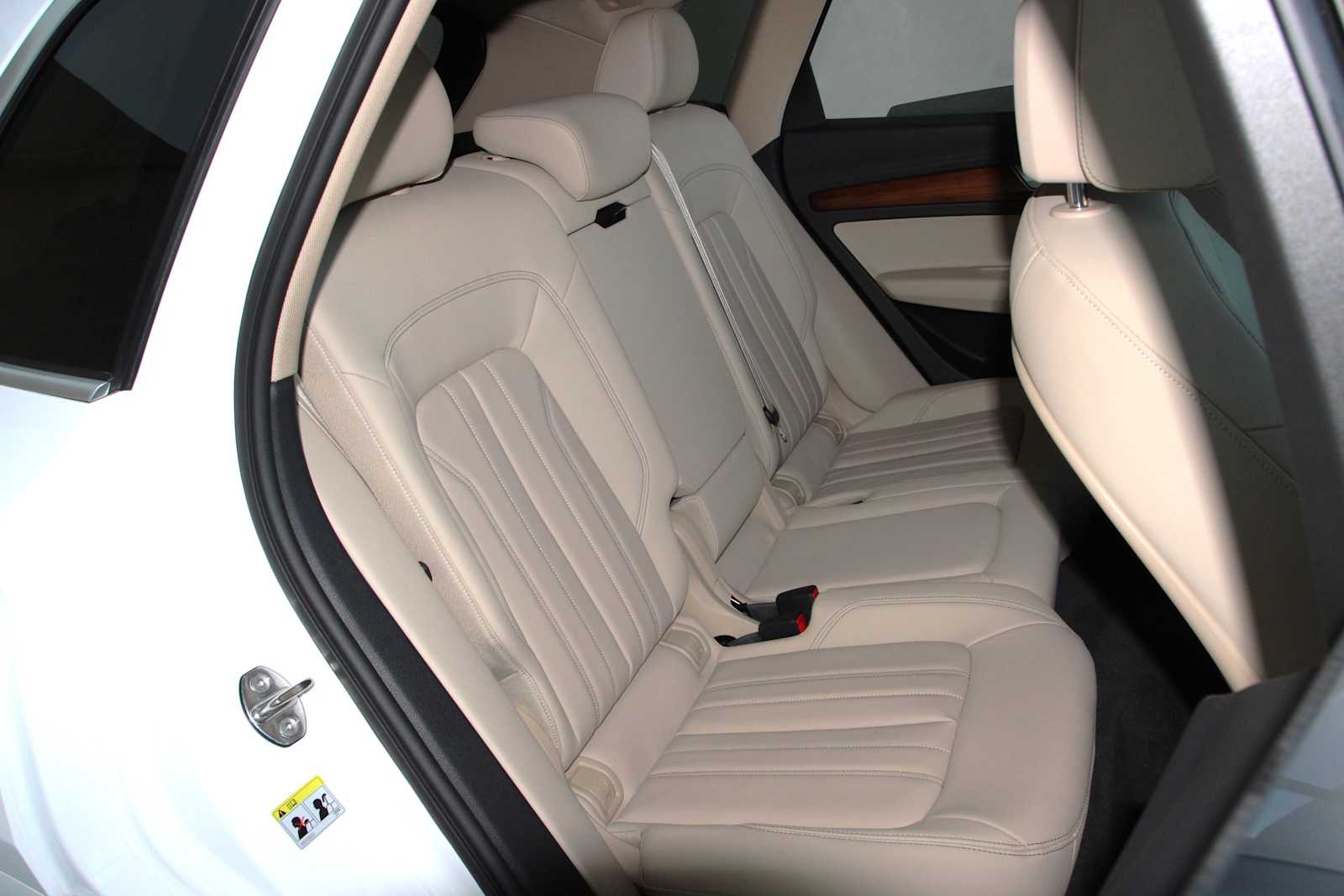 used 2024 Audi Q5 car, priced at $39,998