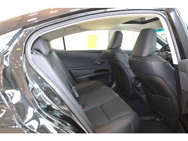 new 2025 Lexus ES 350 car, priced at $51,164