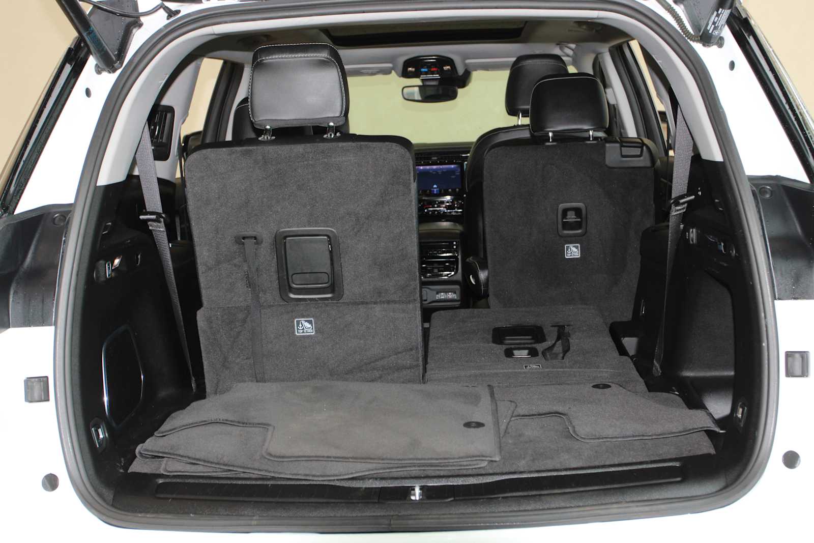 used 2021 Jeep Grand Cherokee L car, priced at $30,498