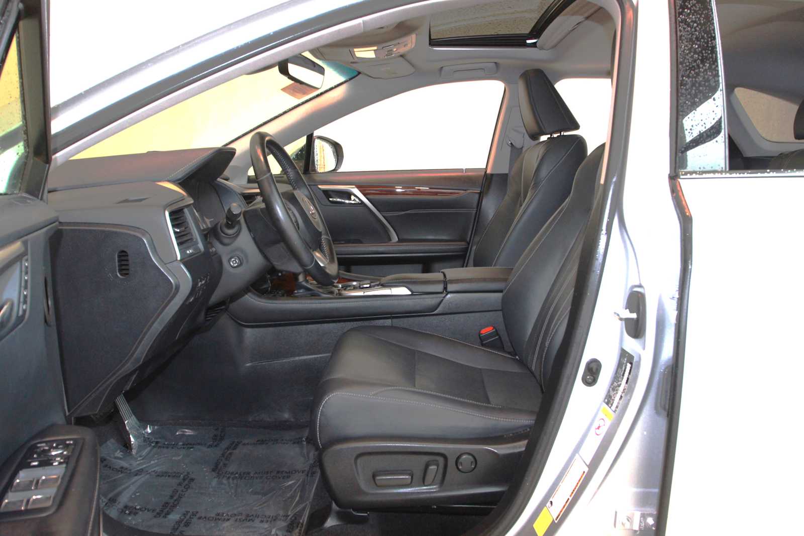 used 2018 Lexus RX 350L car, priced at $33,998