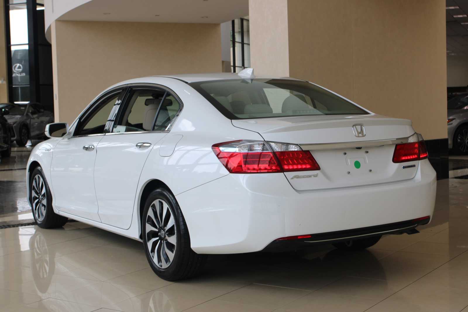 used 2015 Honda Accord Hybrid car, priced at $15,998