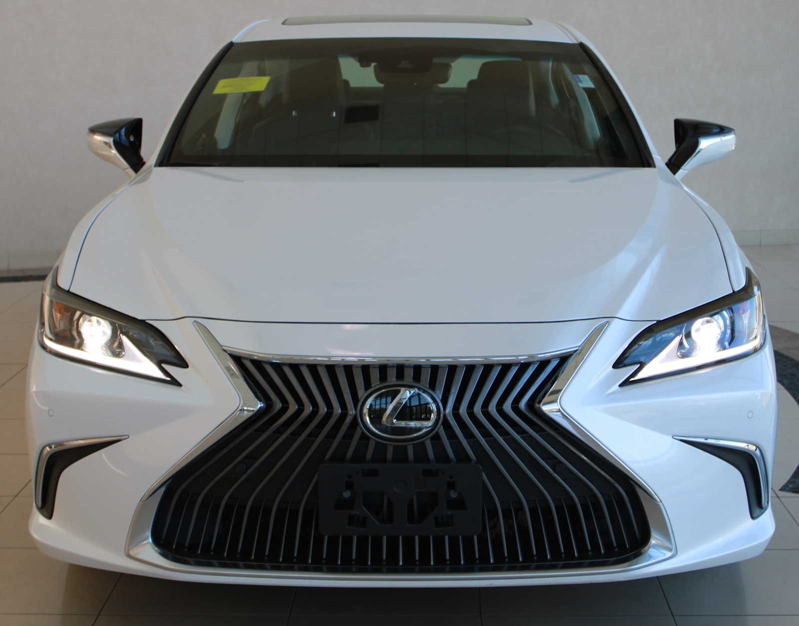 used 2020 Lexus ES 350 car, priced at $31,798