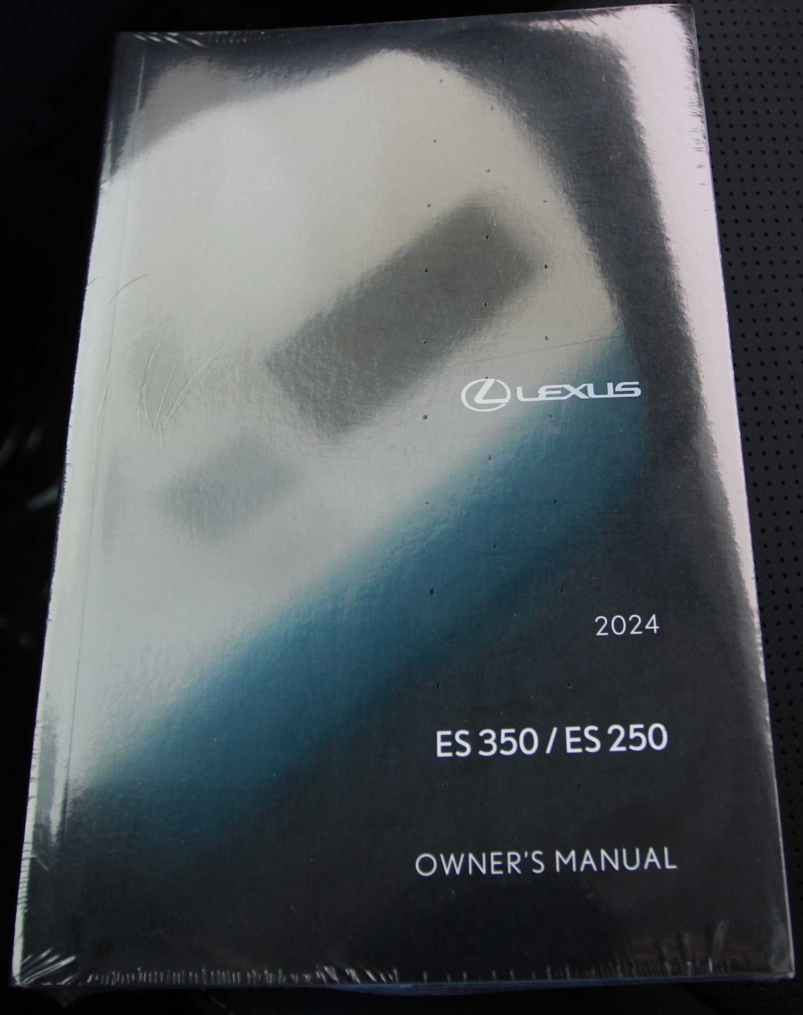 used 2024 Lexus ES 350 car, priced at $42,998