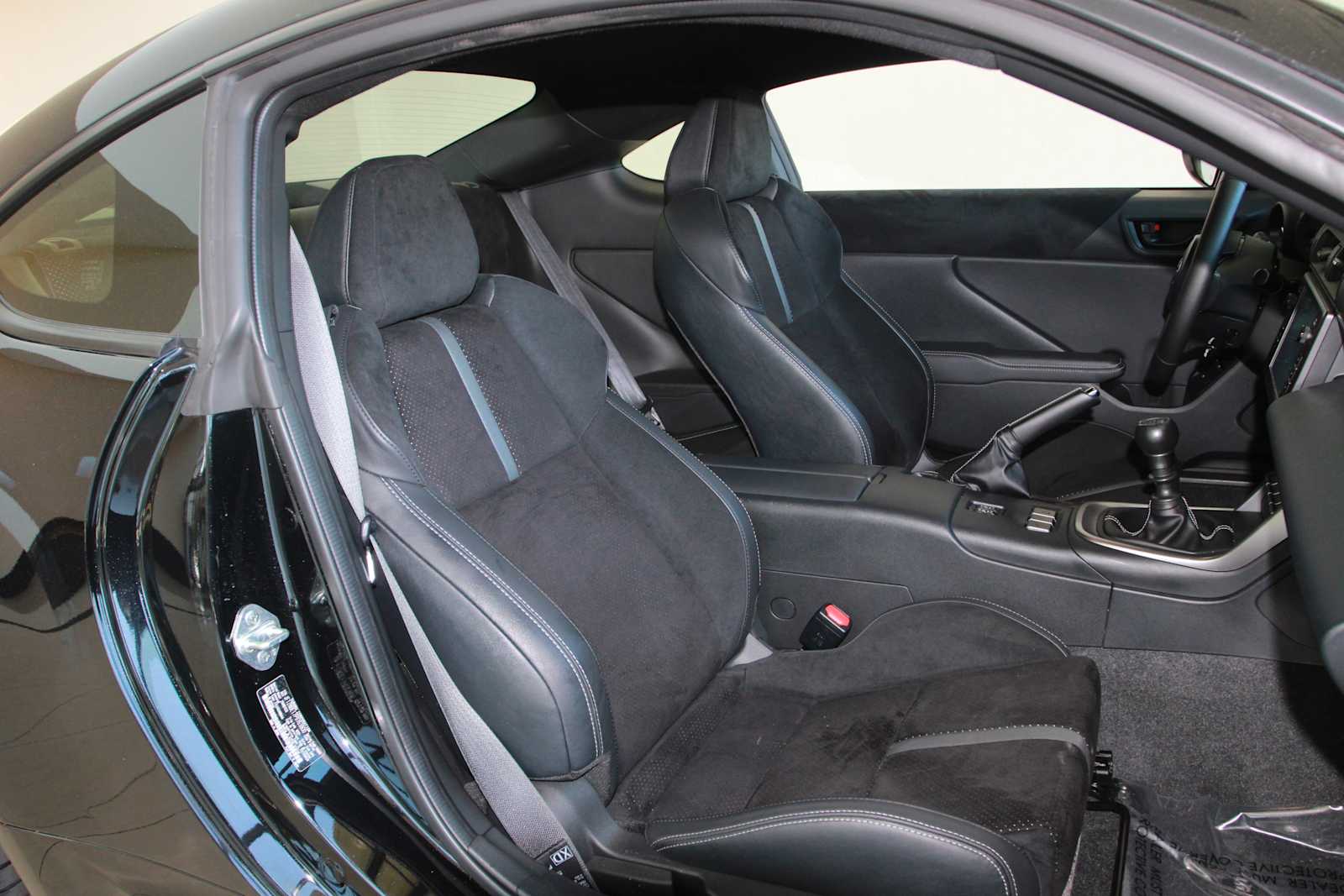used 2023 Toyota GR86 car, priced at $31,998