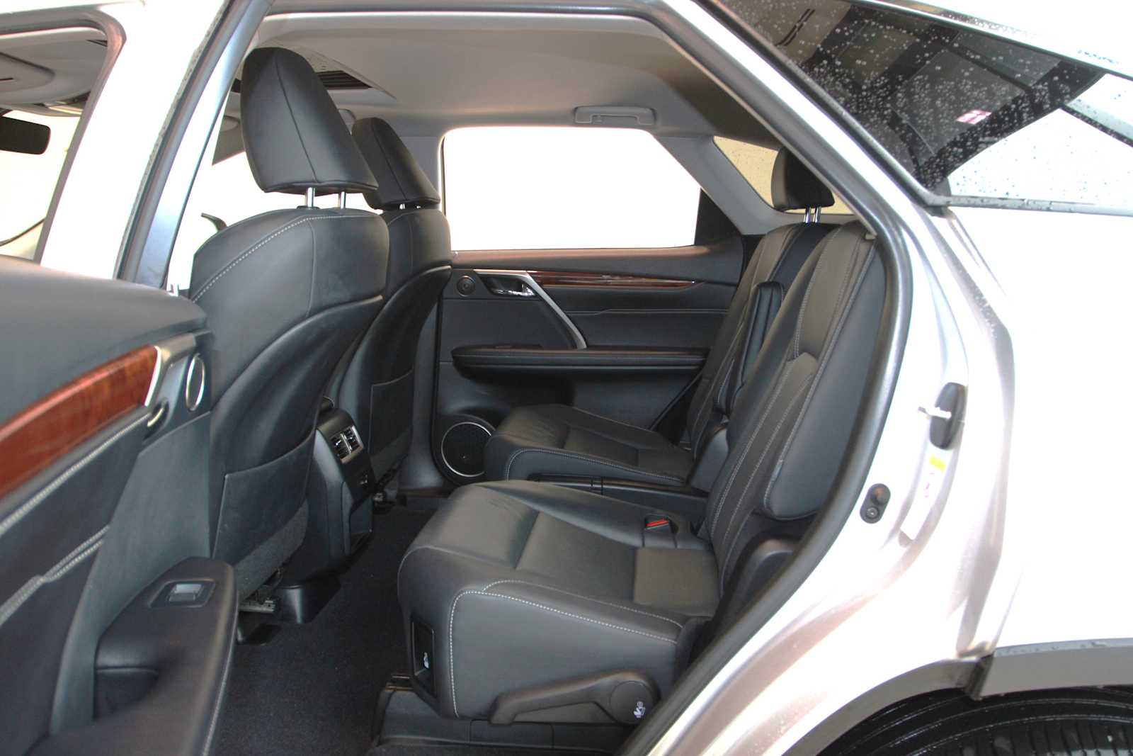 used 2018 Lexus RX 350L car, priced at $33,998