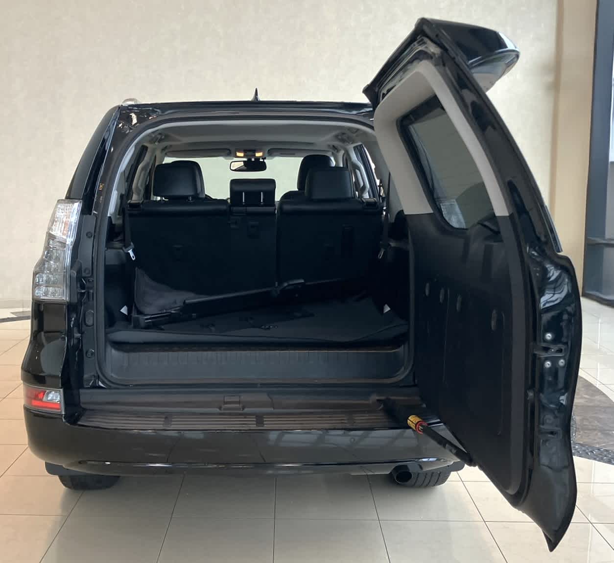 used 2018 Lexus GX 460 car, priced at $42,998
