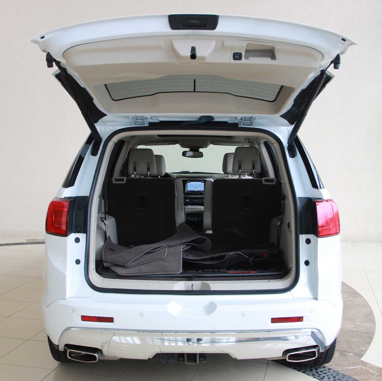used 2019 GMC Acadia car, priced at $19,698