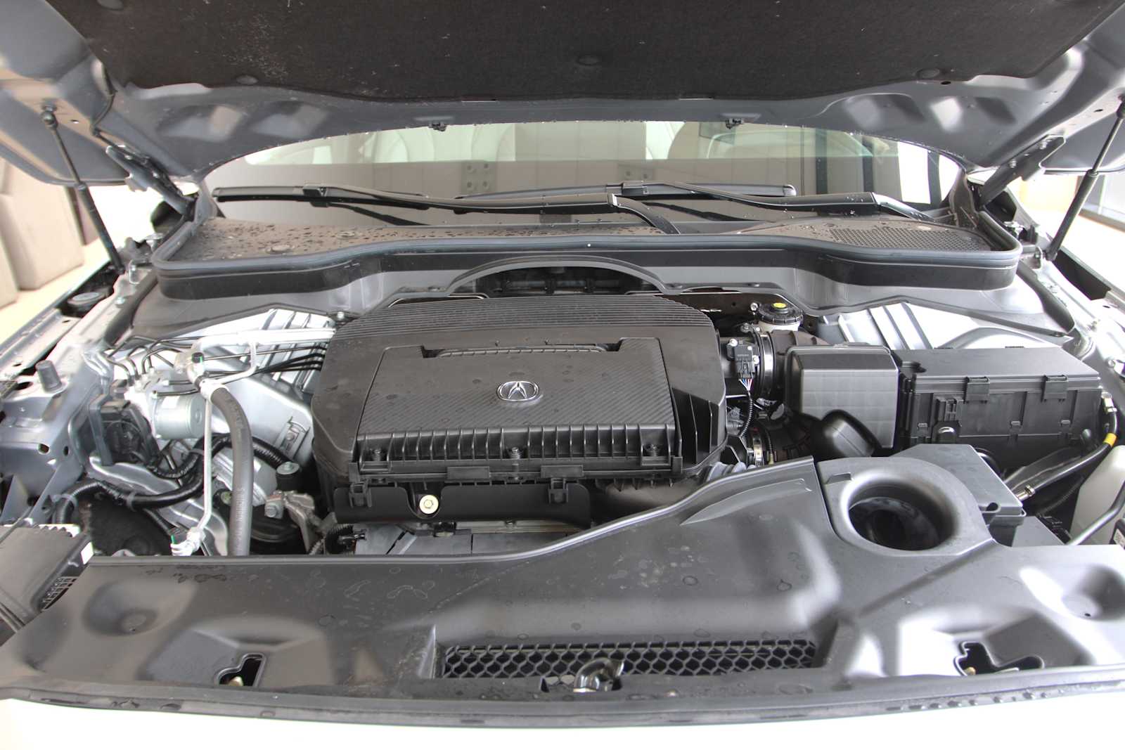 used 2025 Acura MDX car, priced at $52,998