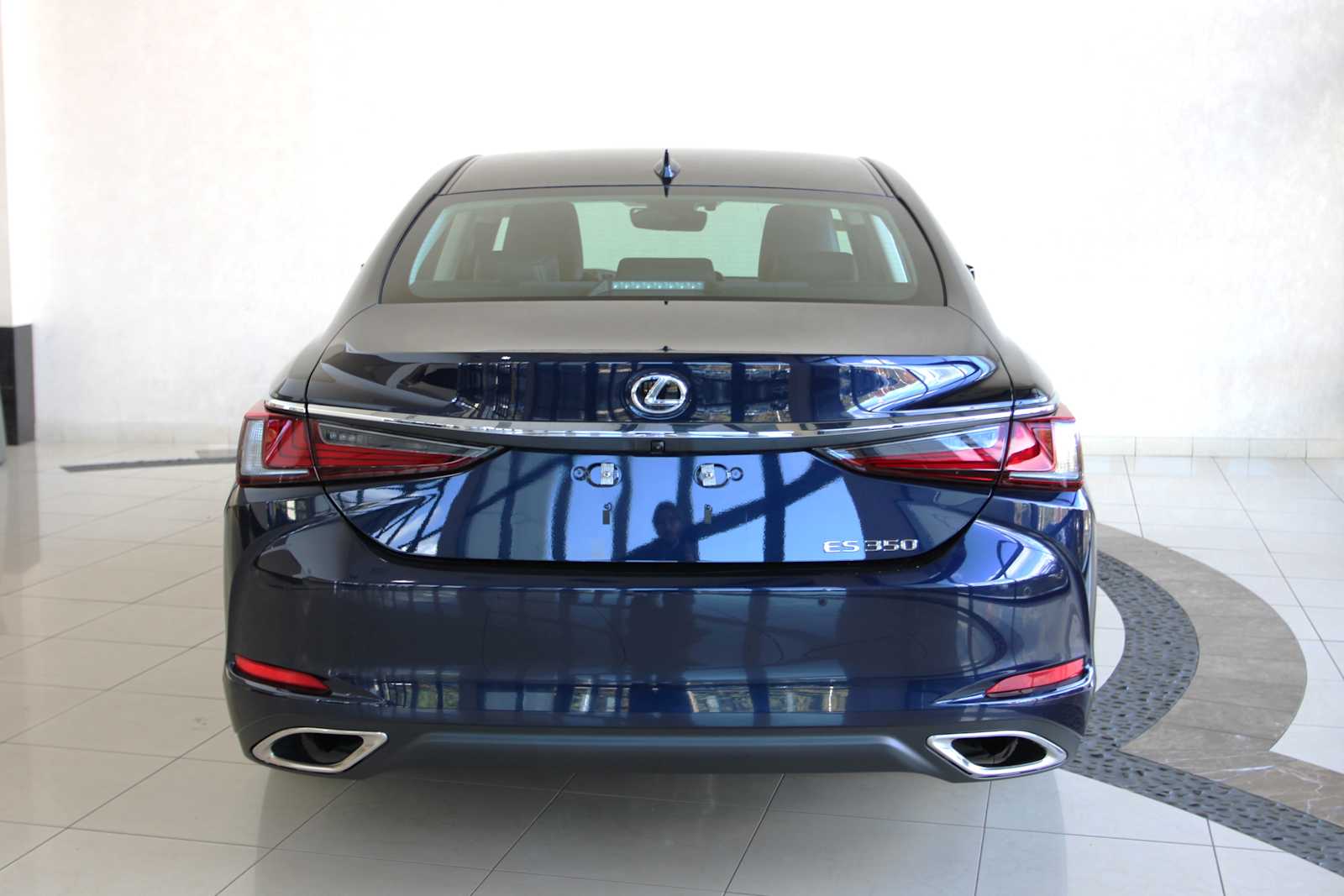 used 2024 Lexus ES 350 car, priced at $41,998