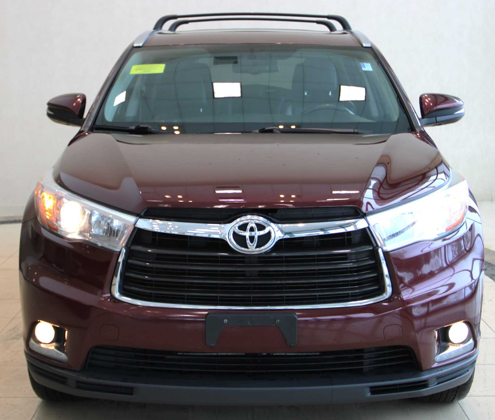 used 2014 Toyota Highlander car, priced at $16,298