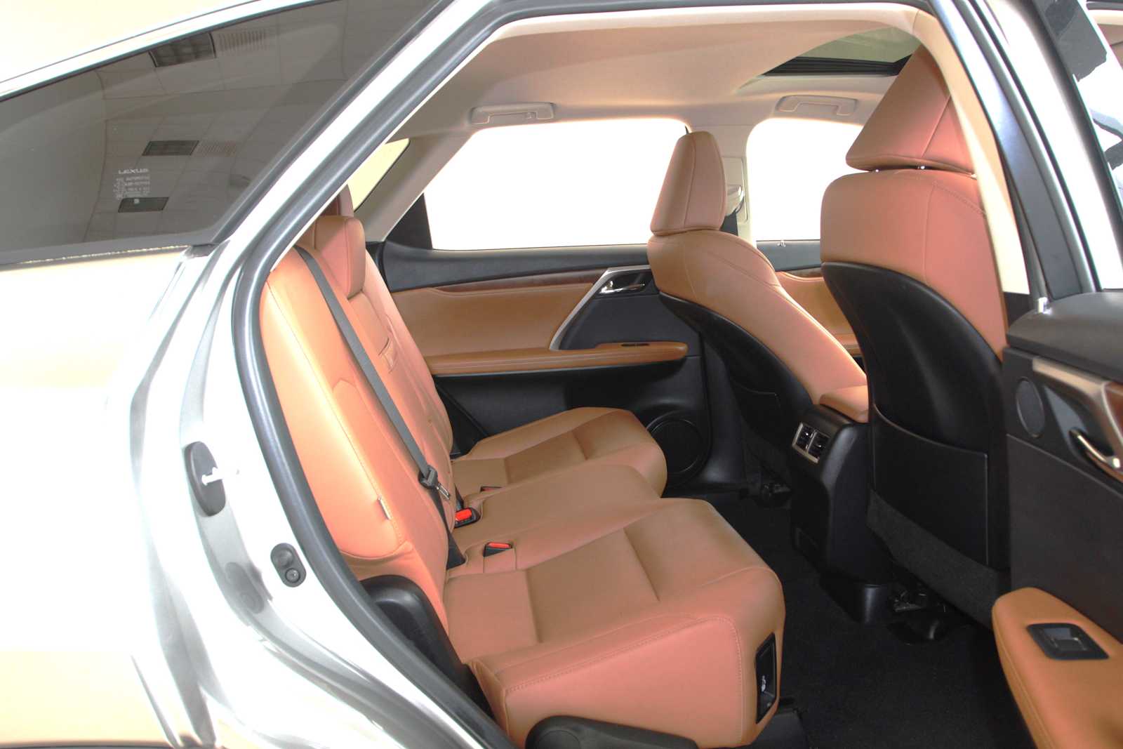 used 2021 Lexus RX 350L car, priced at $42,998