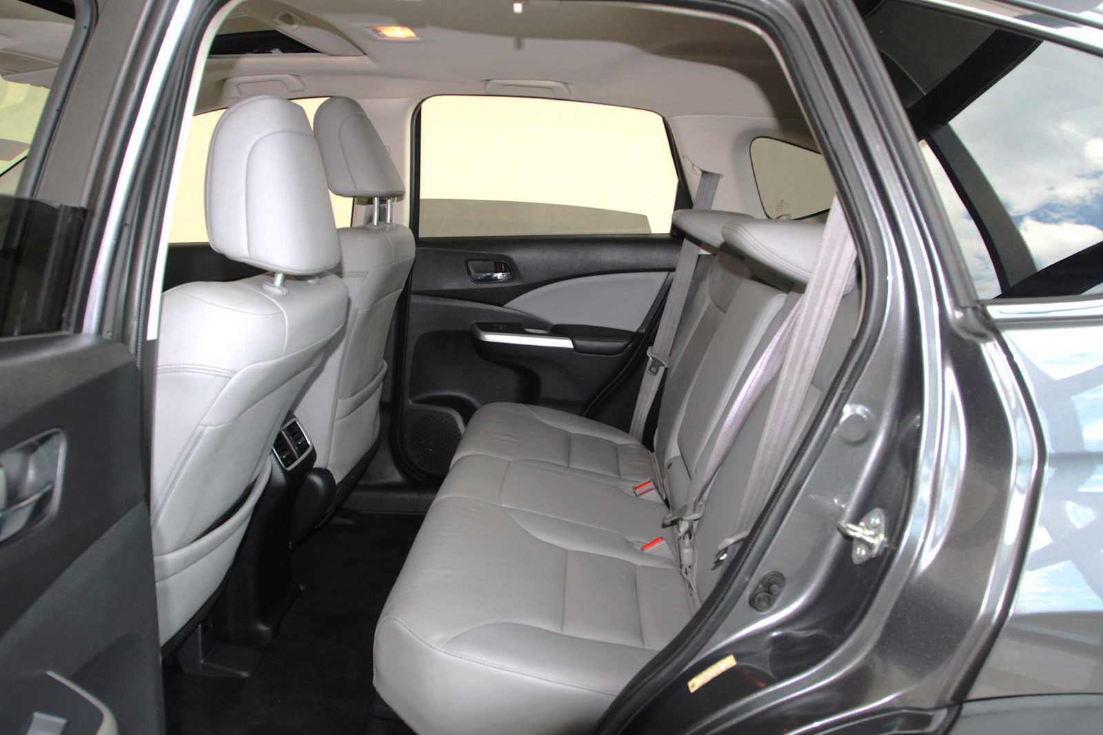 used 2015 Honda CR-V car, priced at $15,998