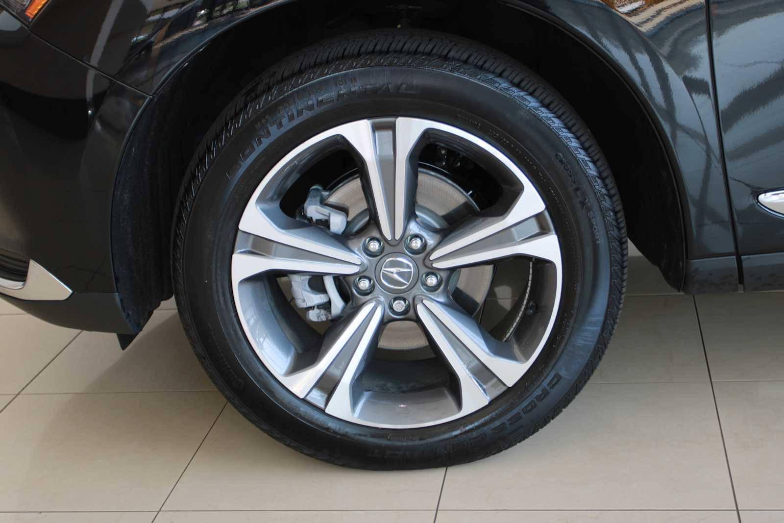 used 2025 Acura RDX car, priced at $43,998