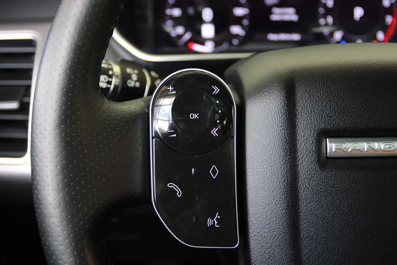 used 2020 Land Rover Range Rover Sport car, priced at $35,998