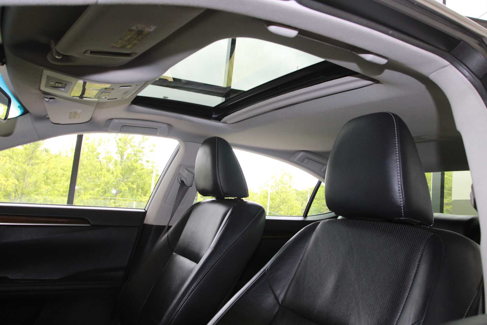 used 2015 Lexus ES 350 car, priced at $14,998