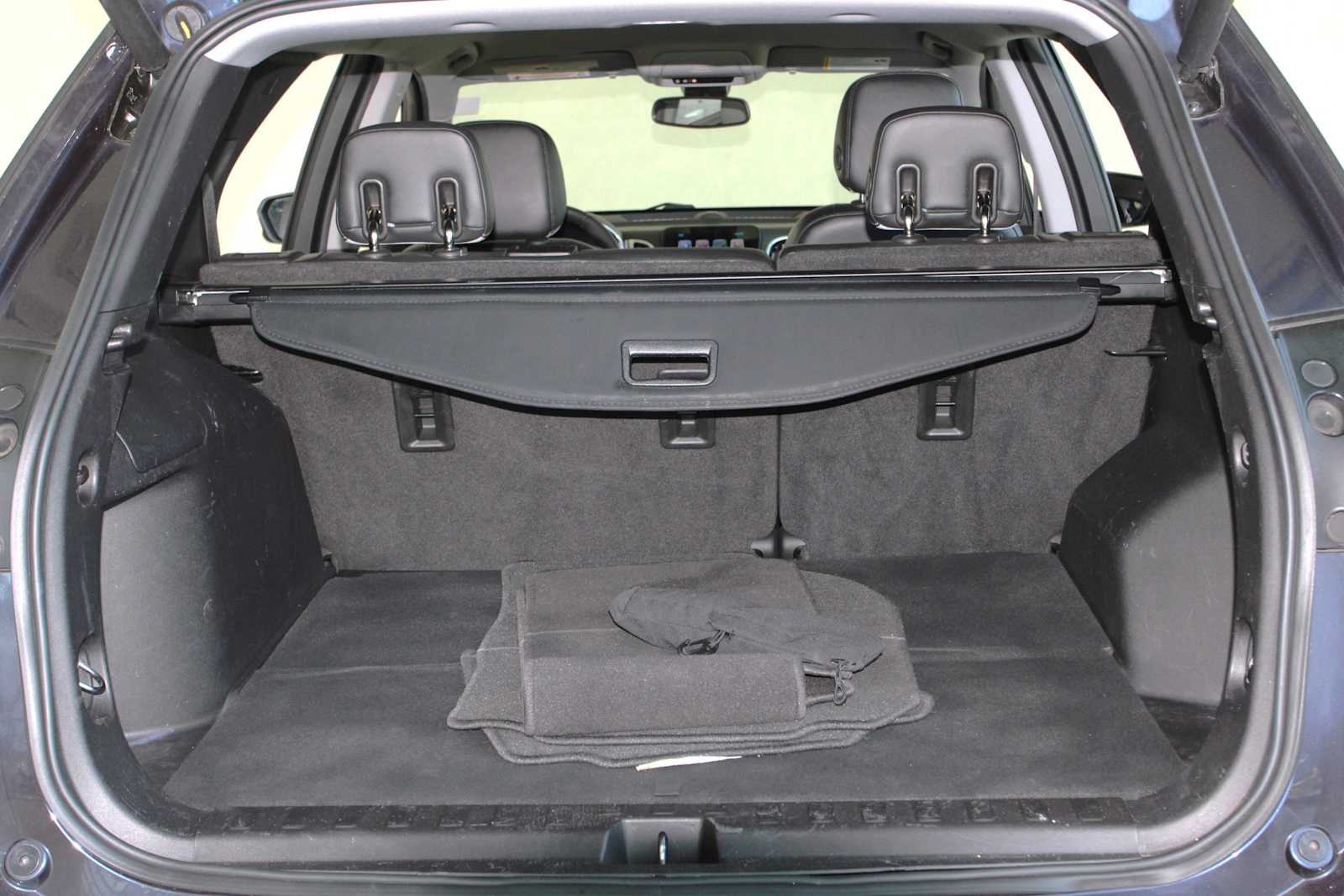 used 2018 Chevrolet Equinox car, priced at $16,798