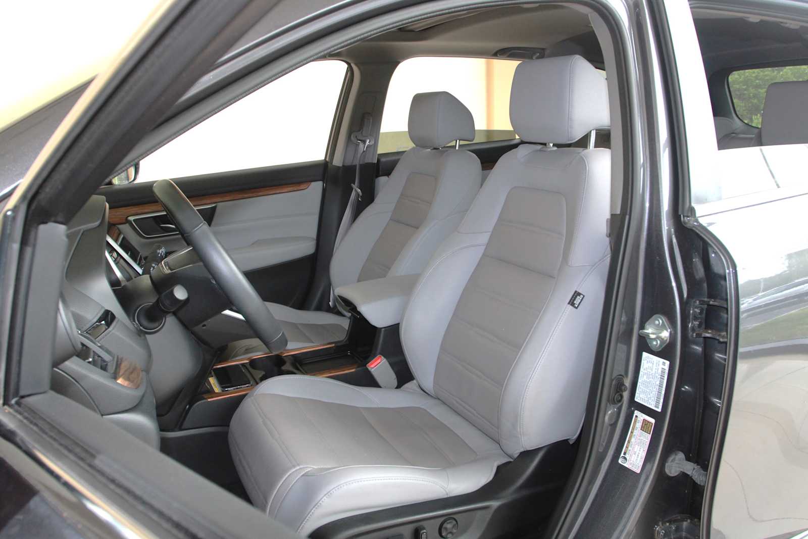 used 2022 Honda CR-V car, priced at $31,398