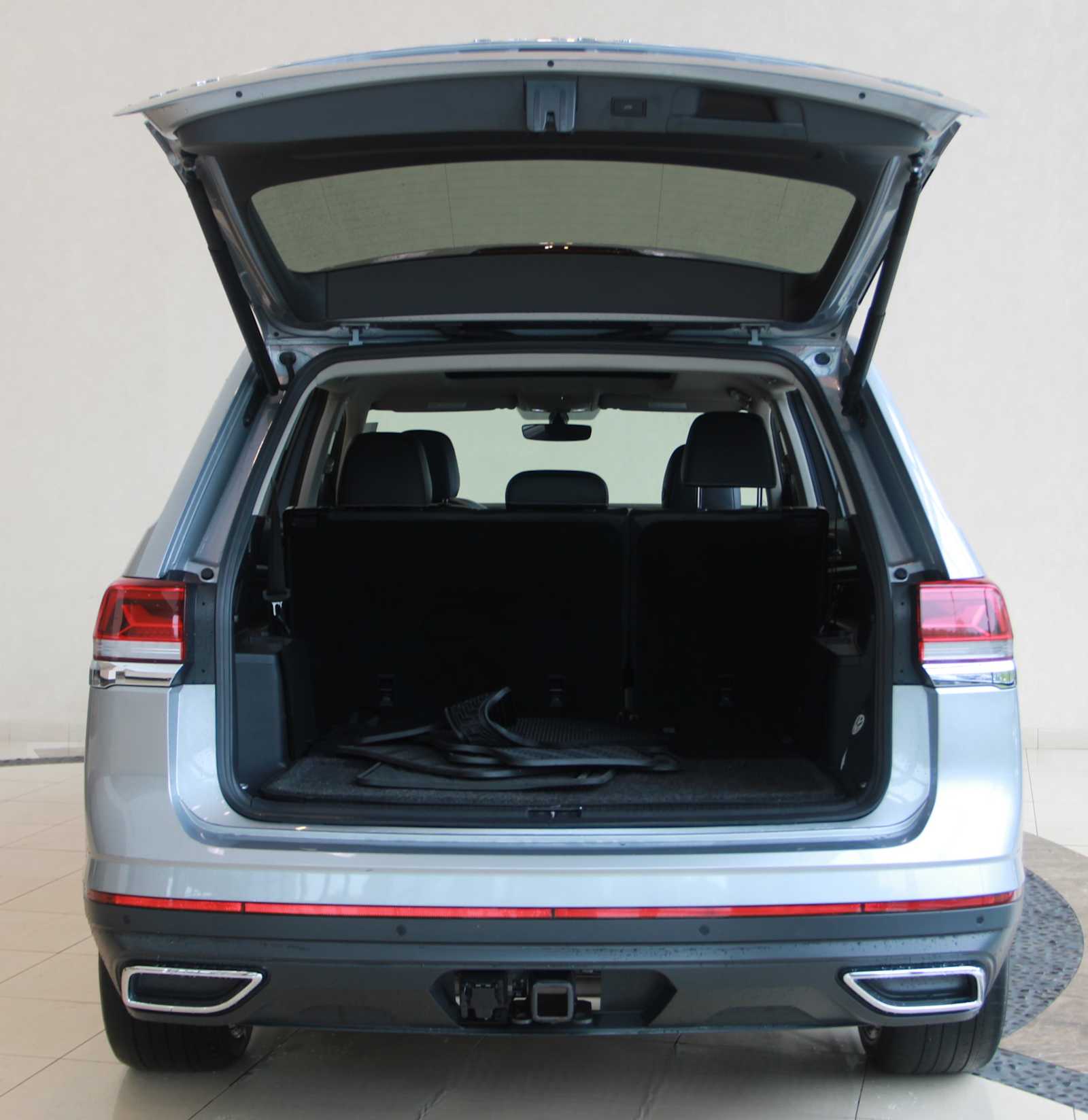 used 2021 Volkswagen Atlas car, priced at $26,998