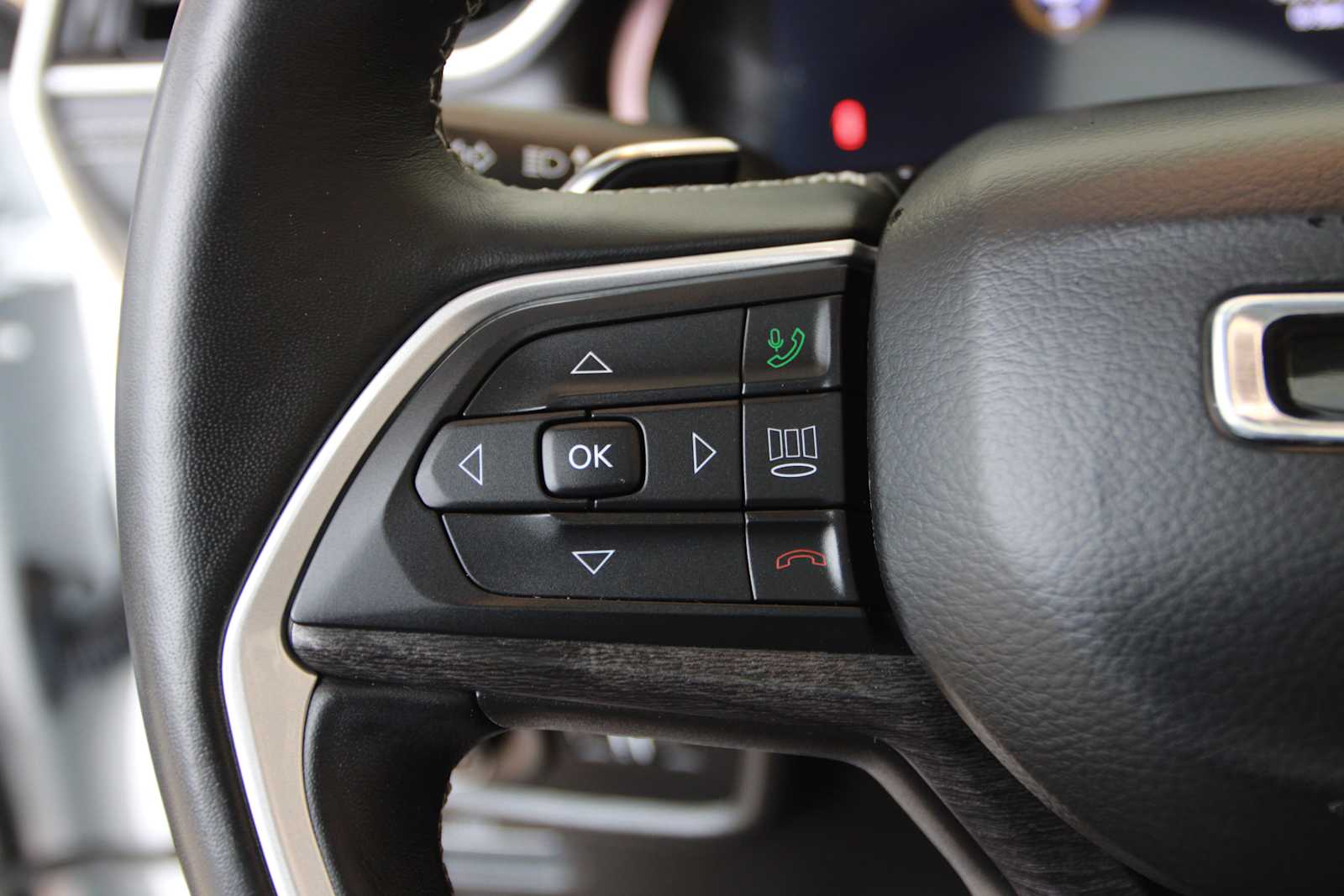 used 2021 Jeep Grand Cherokee L car, priced at $30,498