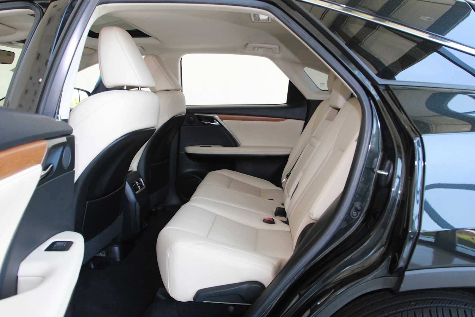 used 2022 Lexus RX 450h car, priced at $48,498