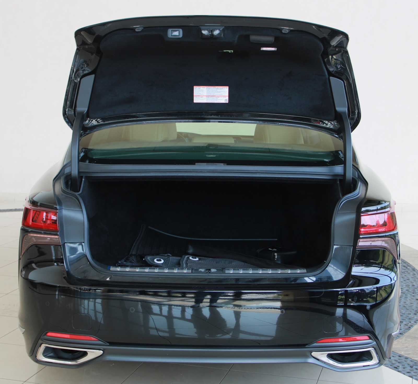 used 2021 Lexus LS 500 car, priced at $48,998