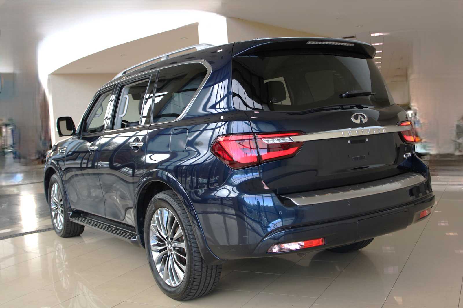 used 2018 INFINITI QX80 car, priced at $22,798