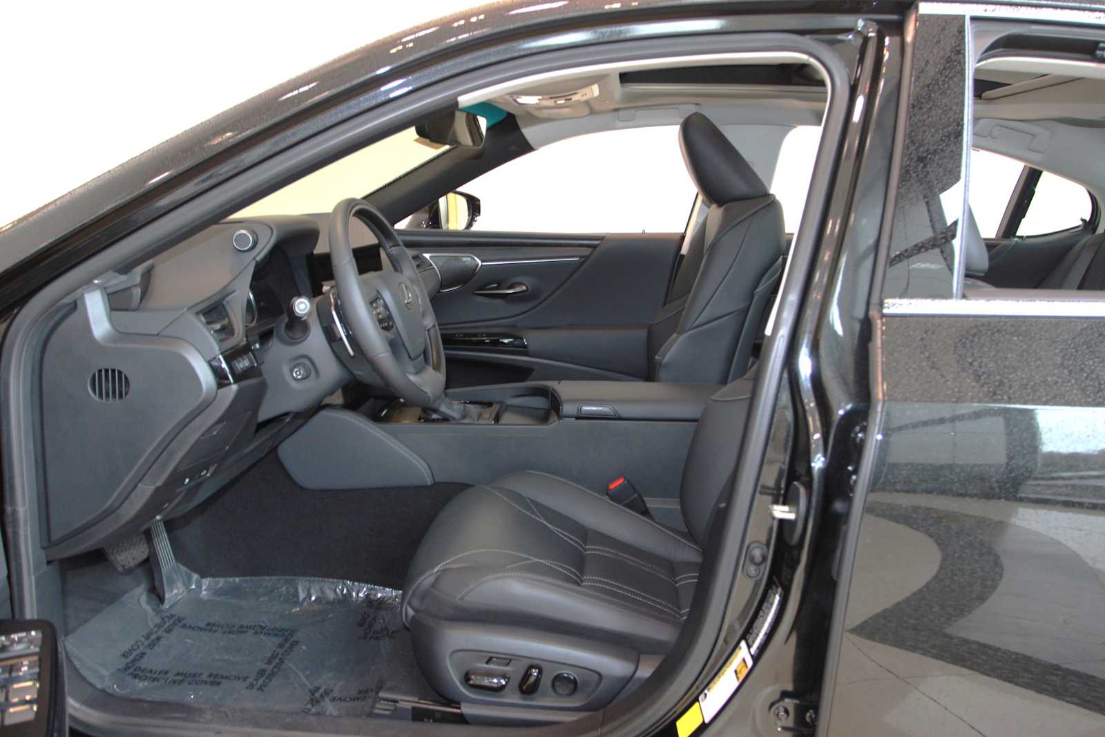 used 2024 Lexus ES 350 car, priced at $46,998