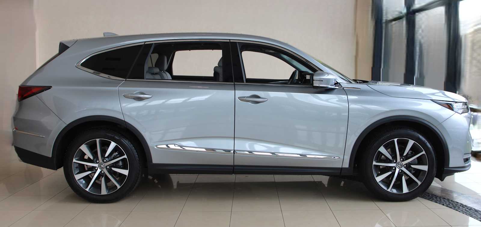 used 2025 Acura MDX car, priced at $52,998