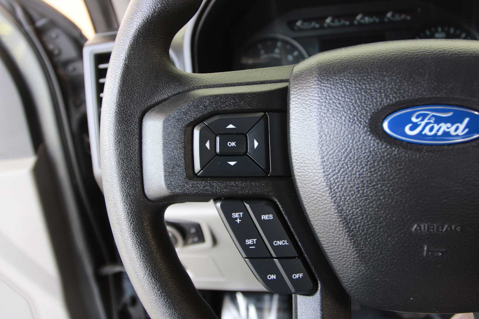 used 2019 Ford F-150 car, priced at $29,998