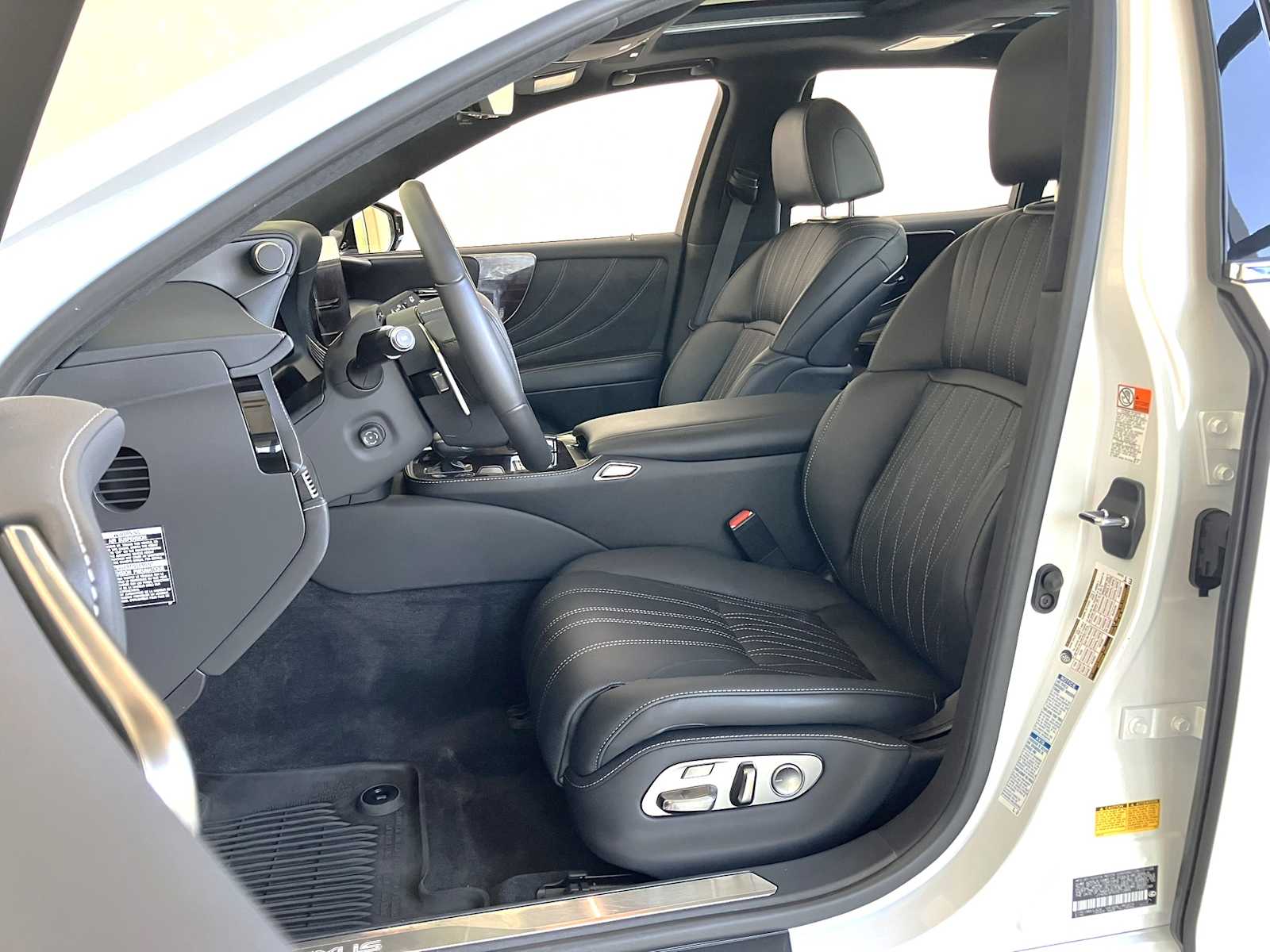 used 2025 Lexus LS 500 car, priced at $95,998