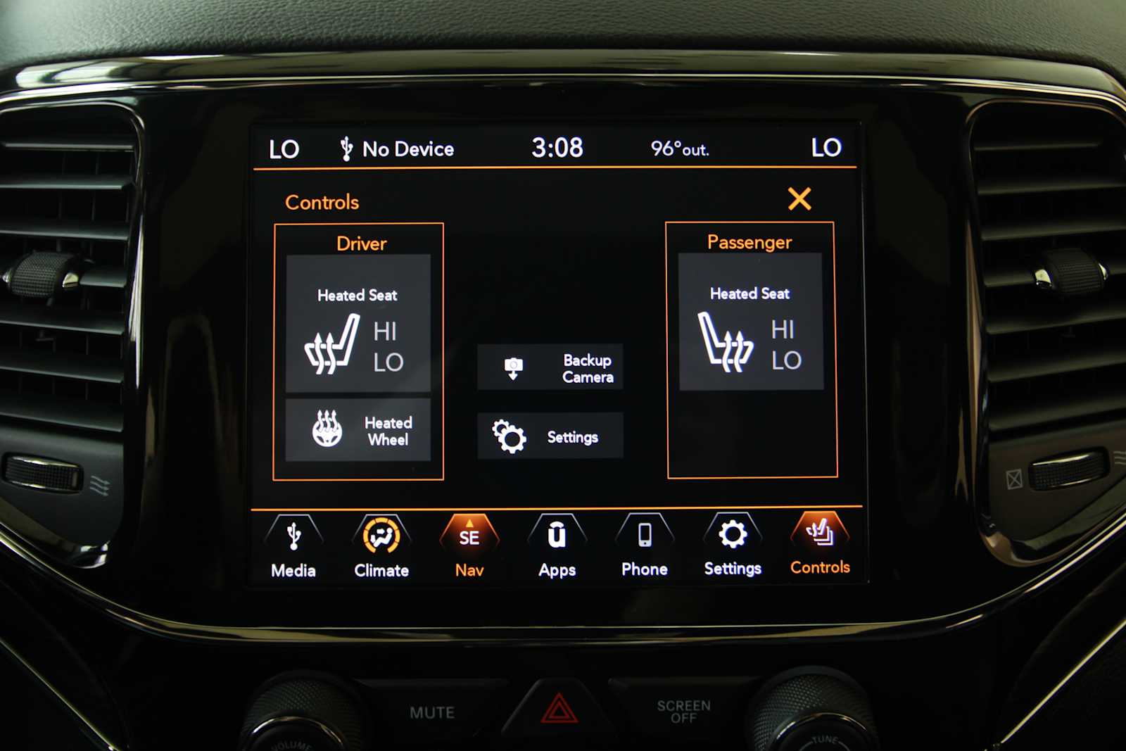 used 2021 Jeep Grand Cherokee car, priced at $27,798